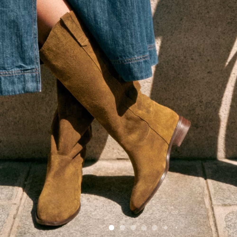 Sezane Gabrielle low boots. New in box